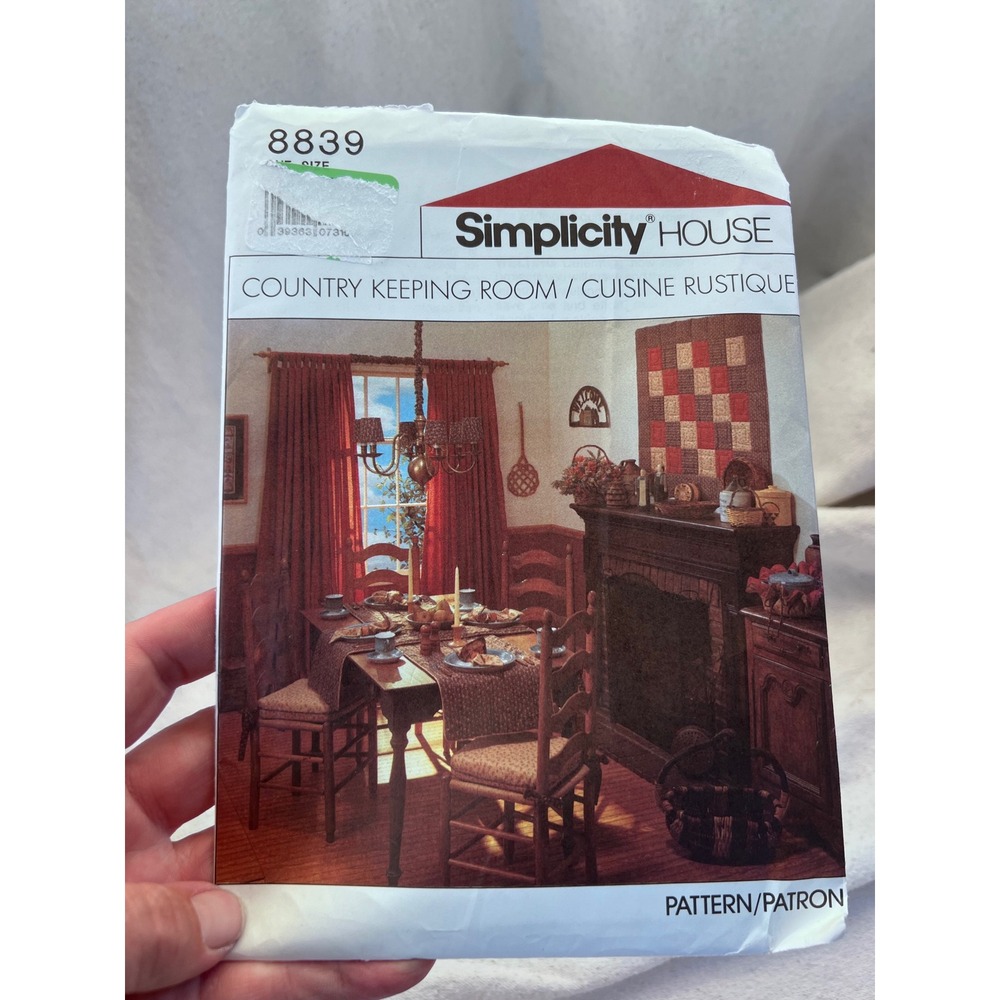 Vintage 1988 Simplicity House 8839 Country Keeping Room Sewing Pattern OS White